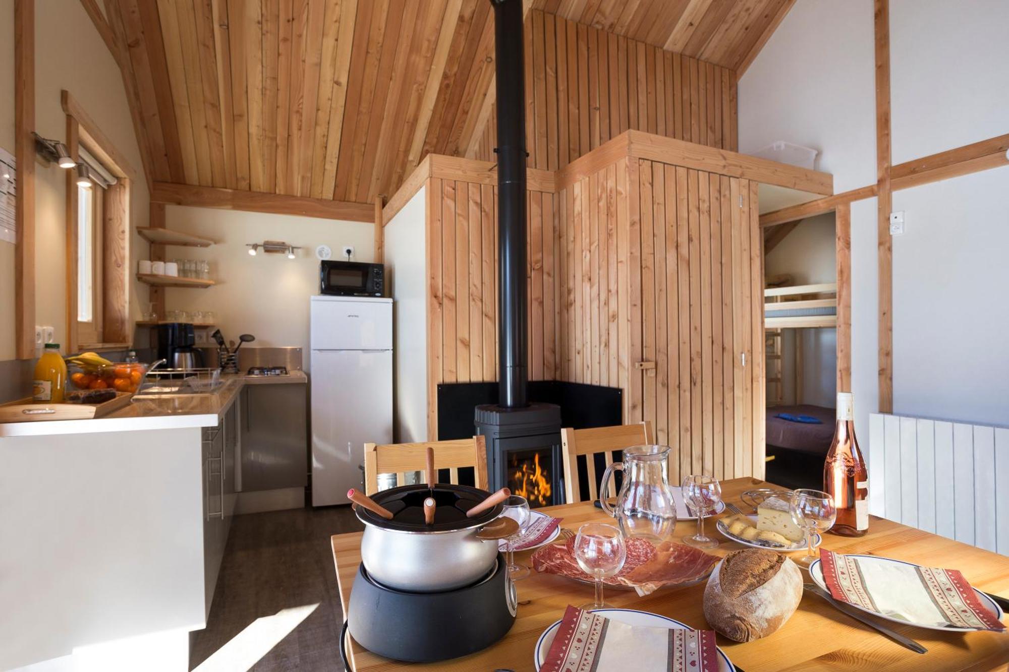 Huttopia Bozel En Vanoise Luaran gambar