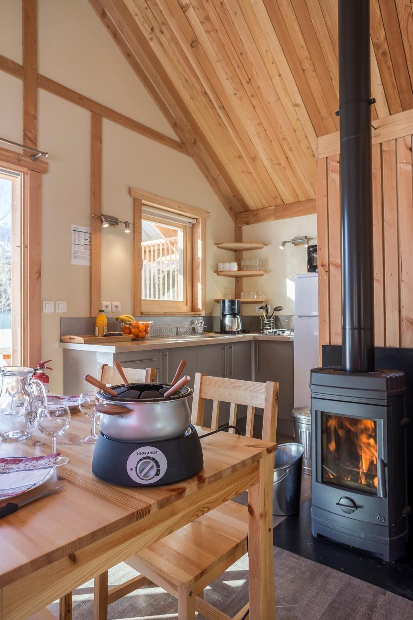 Huttopia Bozel En Vanoise Luaran gambar